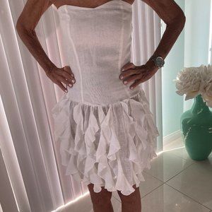 Beautiful Capri Linen Dress!